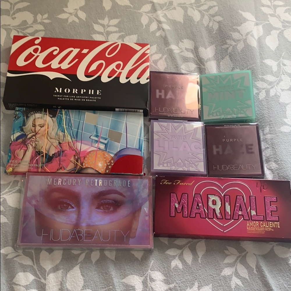 SOLD! Eyeshadow Bundle